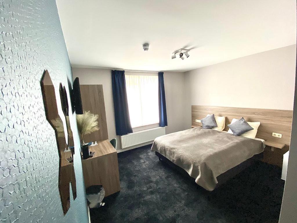 Hotel Du Commerce 우스버크 외부 사진